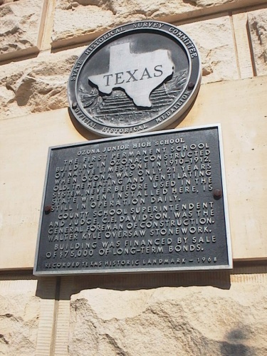 Ozona Junior High School, Texas