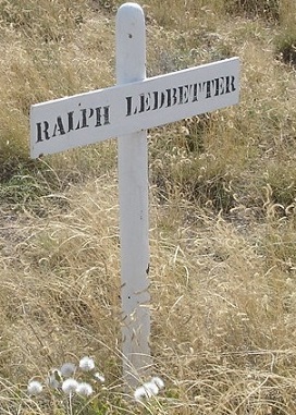 grave marker of Ralph Ledbetter