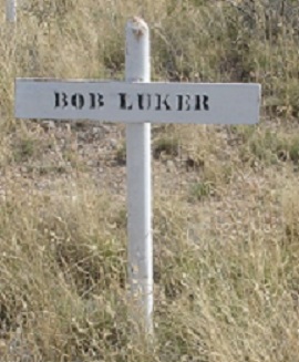 grave marker of Bob Luker